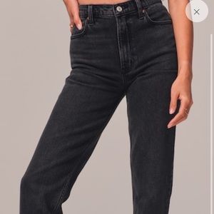 Abercrombie Ultra High Rise 90s Straight Jean